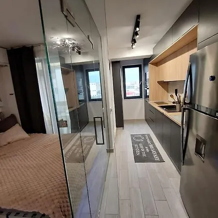 Apartment Indila Studio Bucharest