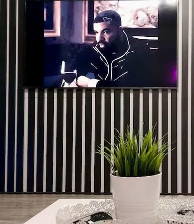 Indila Studio *