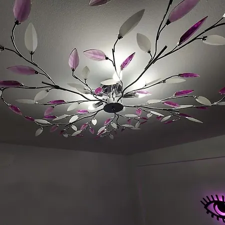 Indila Studio Apartment Bucharest